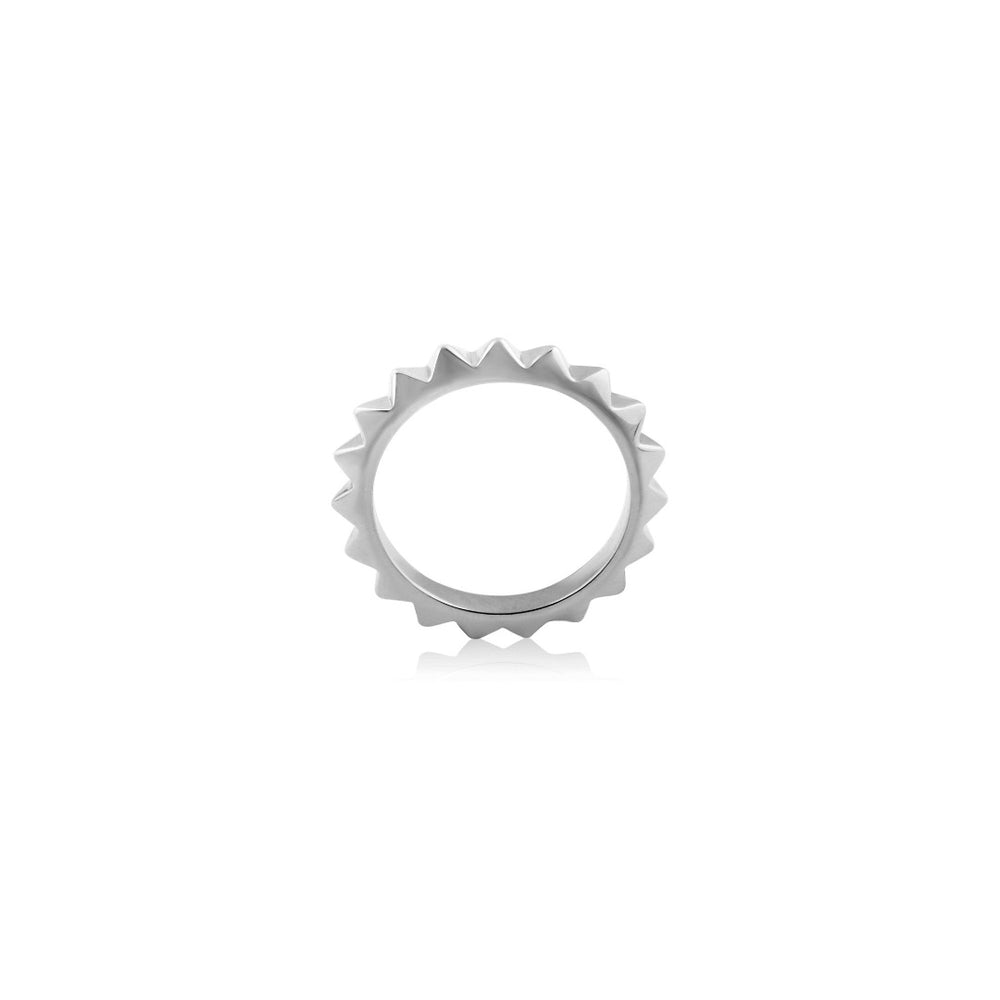 Pyramid Ring